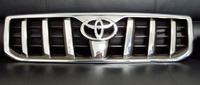 Решетка радиатора Toyota Land Cruiser Prado 120