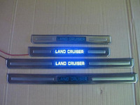 Накладки на пороги дверей с подсветкой Toyota Land Cruiser 200