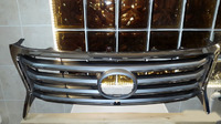 Решетка радиатора Lexus LX 570 2012г (рестайлинг)