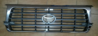 Решетка радиатора Toyota Land Cruiser 80