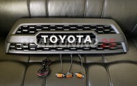 Решетка радиатора тюнинг LED "TRD style" Toyota Surf 215 