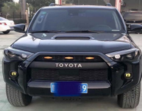 Решетка радиатора тюнинг LED с огнями Toyota 4runner 2020+